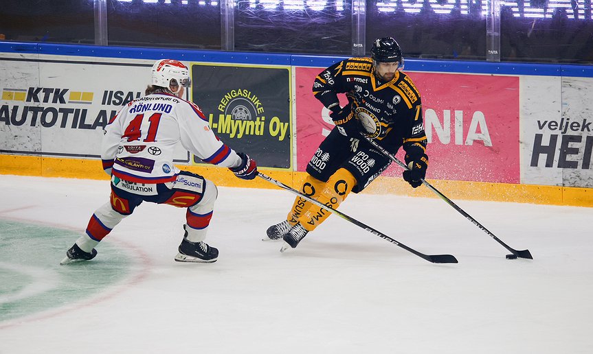 Ketterälle kaksi pistettä kauden avausottelusta