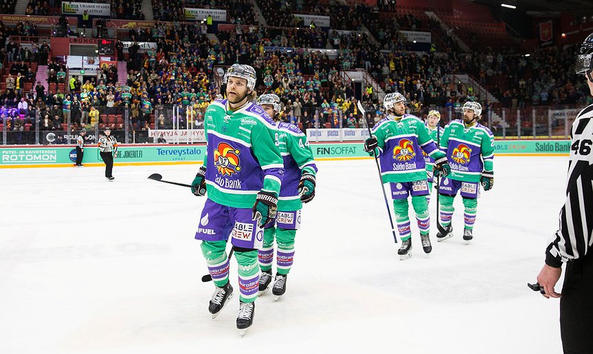 Jokerit kotivoittoon finaalisarjan ensimmäisessä ottelussa
