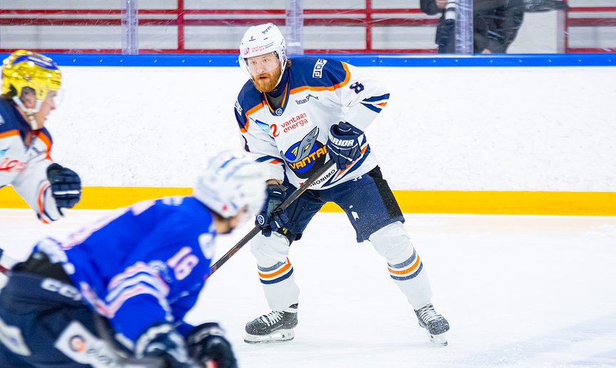 Tammikuu pakettiin vierasvoitoilla