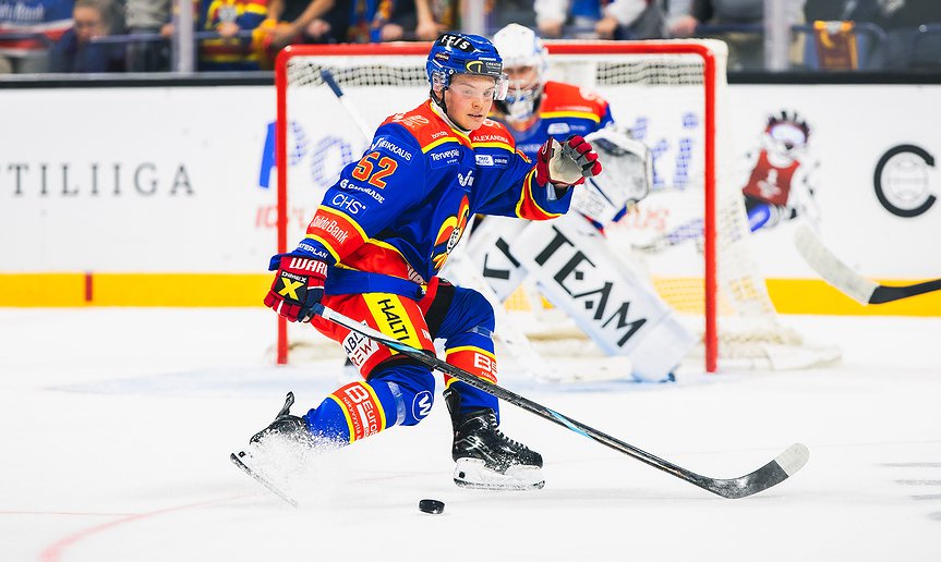 Torstai-illan kärkikamppailu päättyi Jokereiden voittoon